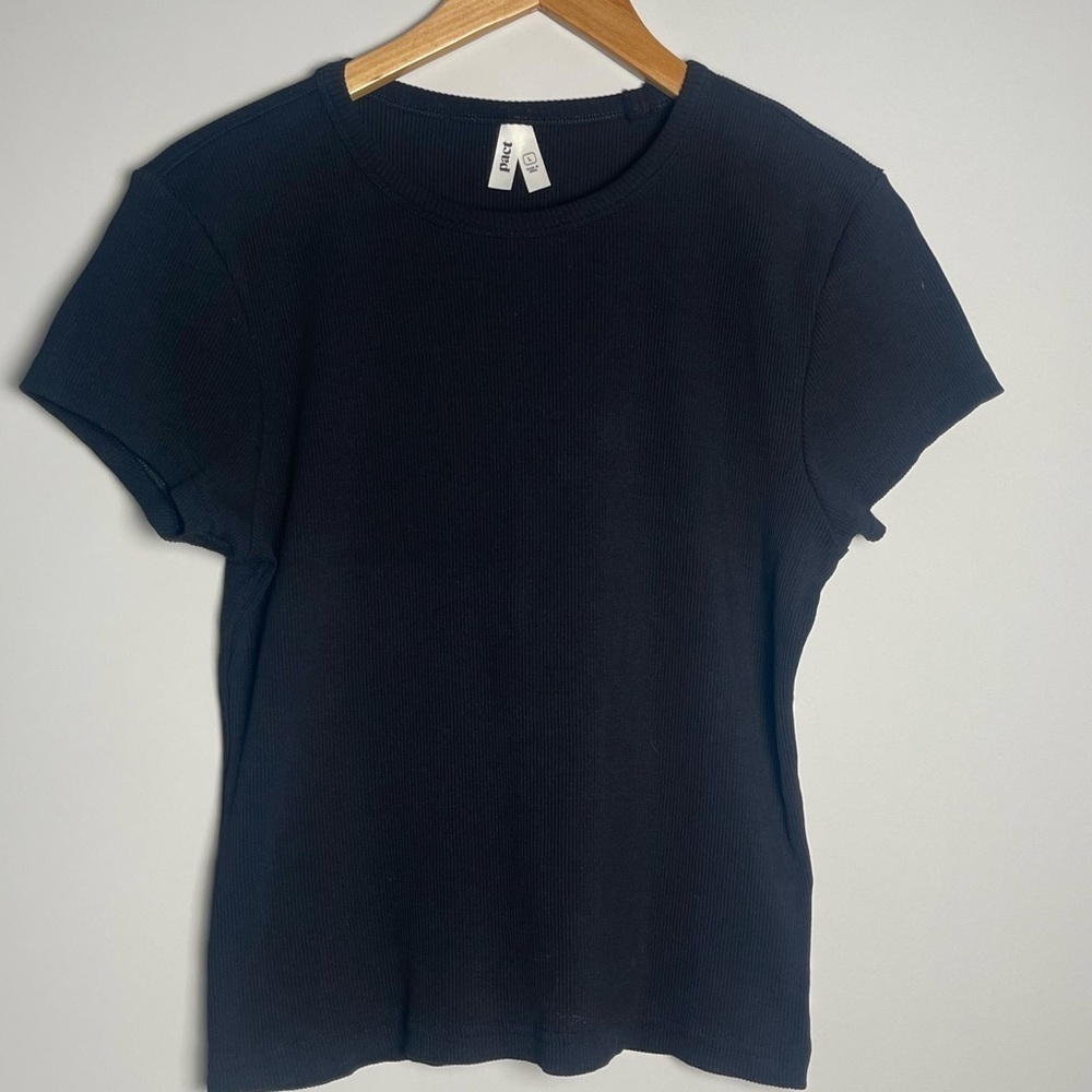 Pact | Black Ribbed Short Sleeve Crew Neck Shirt